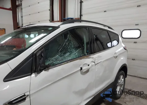 2017 Ford Escape Se z USA, uszkodzony, nr VIN 1FMCU9GD9HUE57923